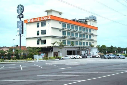 Maple Lodge