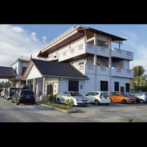 Kanza Beach Inn