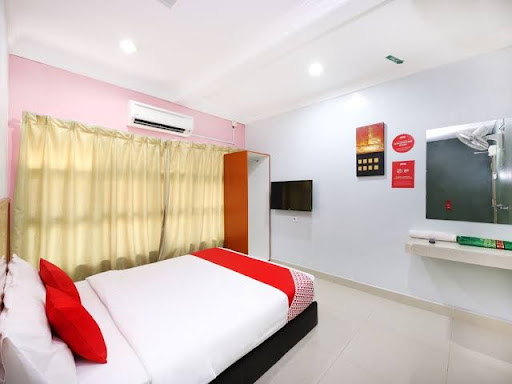 Super OYO 720 Corridor Hotel 2