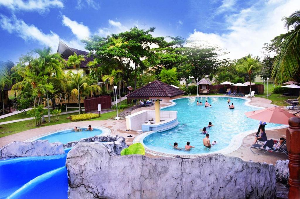Beringgis Beach Resort 1 Resort Pantai Beringgis: Destinasi Peranginan Pantai Terkini di Sabah