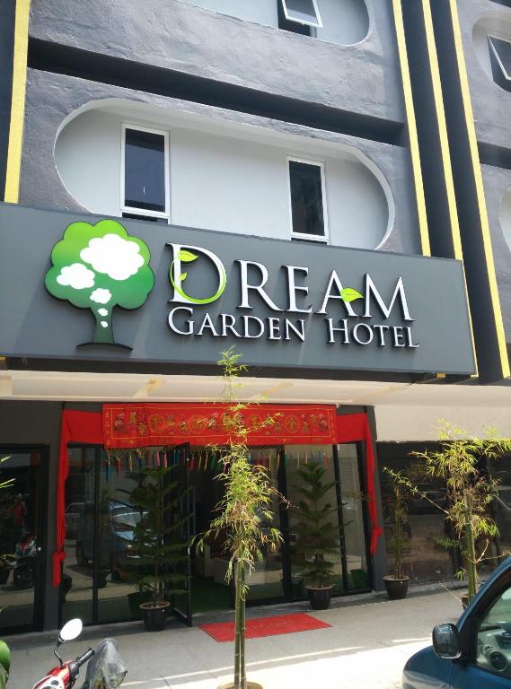 Dream Garden Hotel 1 Hotel Impian Taman: Penginapan Selesa & Mewah