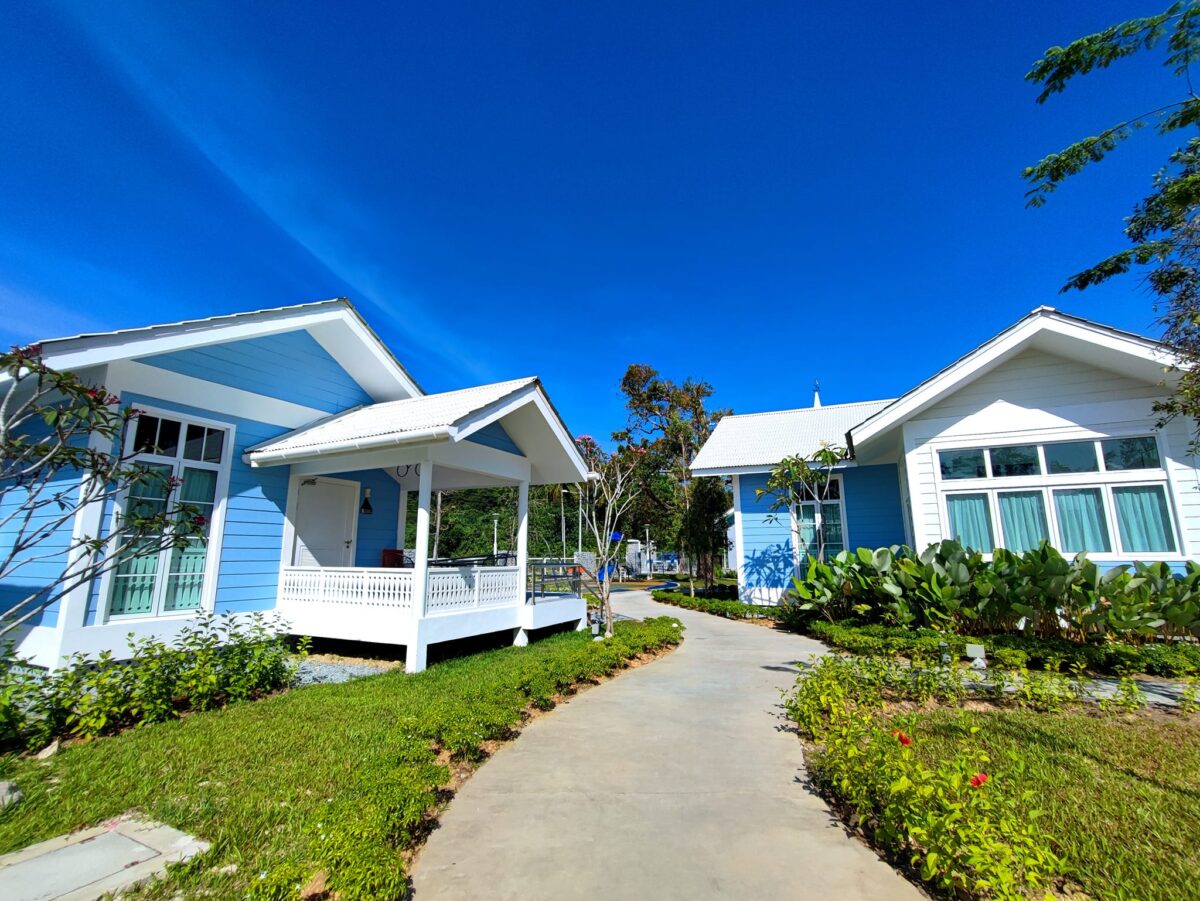 KampungStay@Teluk Buih - Penginapan Kampung Laut yang Unik & Tenang